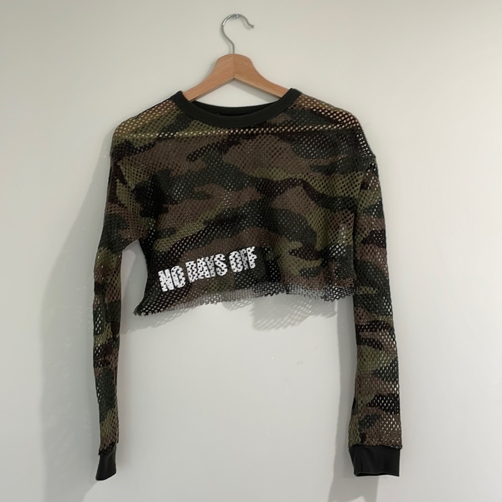 Crops gym army long sleeve top